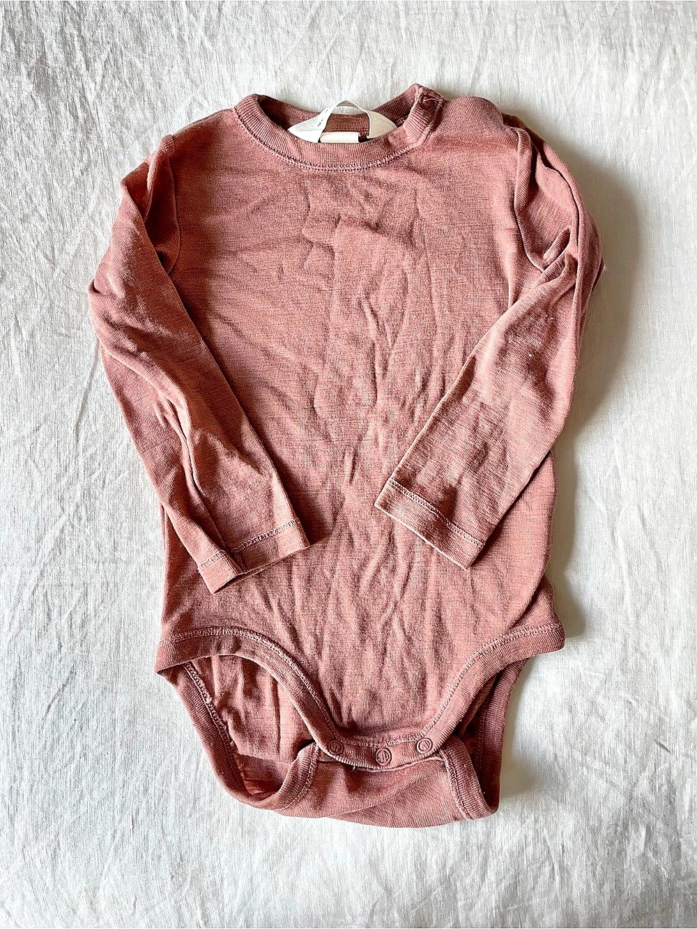 ADORABLES wool Long Sleeve Bodysuit in Pink Baby 12-18M Like New